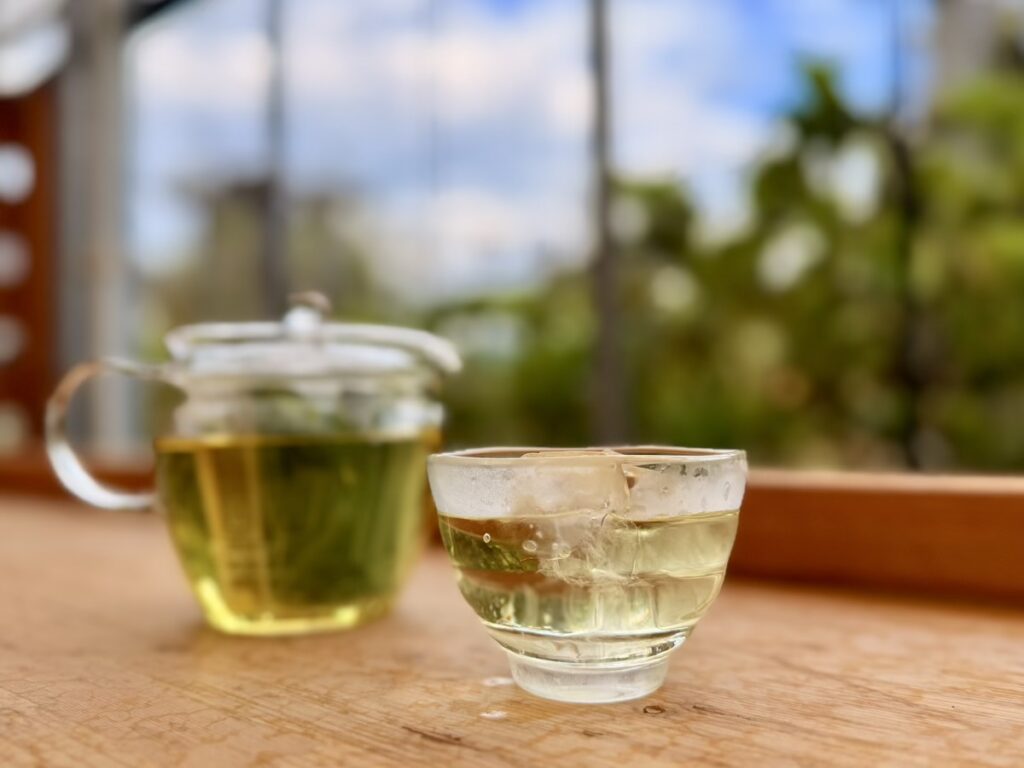 雄勝ローズファクトリーガーデン(コリンクcafeのフレッシュハーブティ)