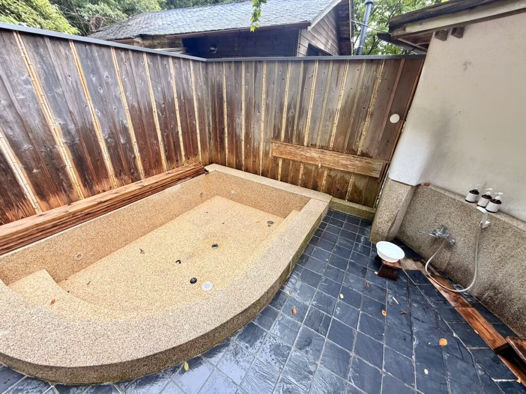 MORIUMIUS(旧桑浜小学校)風呂