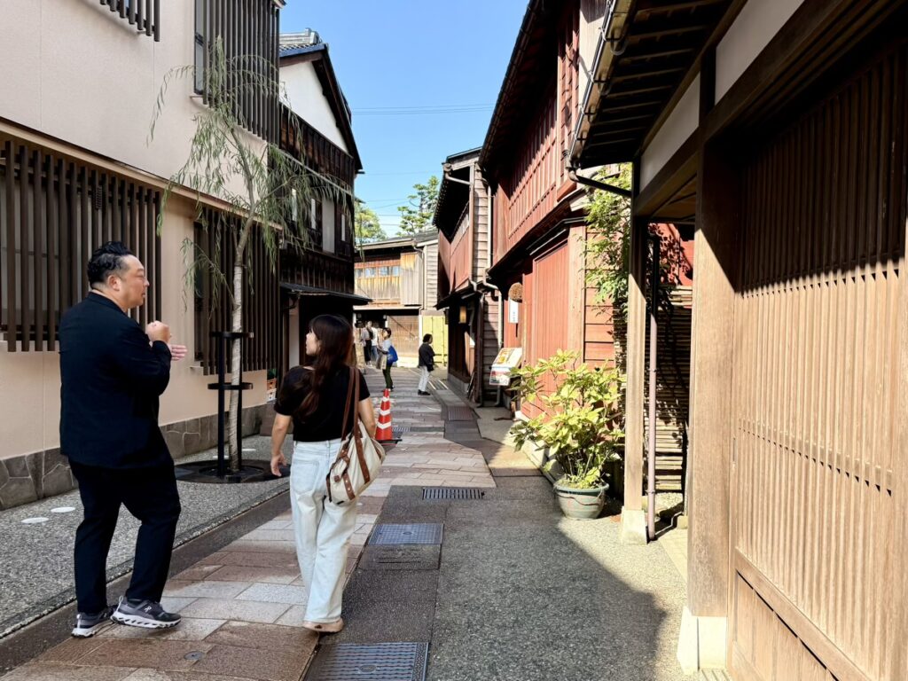 ひがし茶屋街（重要伝統的建造物群保存地区）