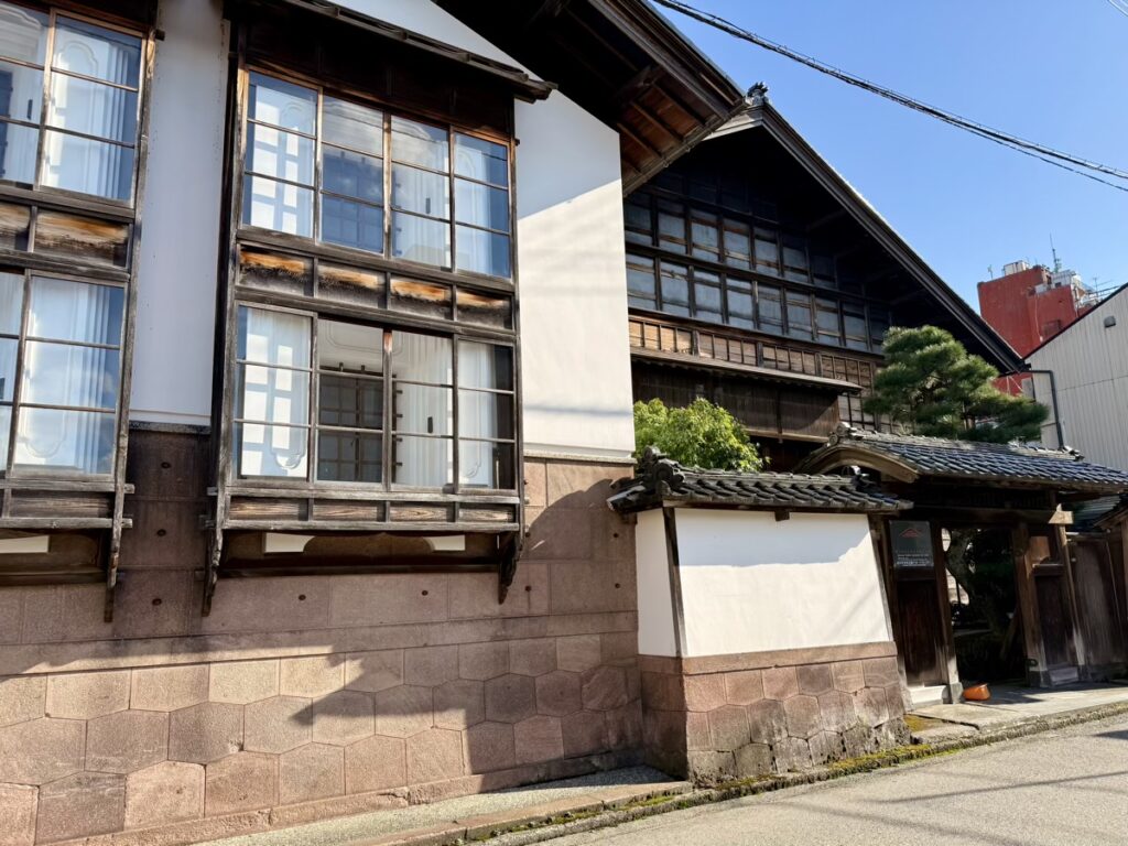 金沢学生のまち市民交流館(旧佐野家住宅)