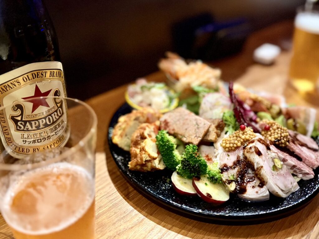 ヒネモス wine sake shokudo