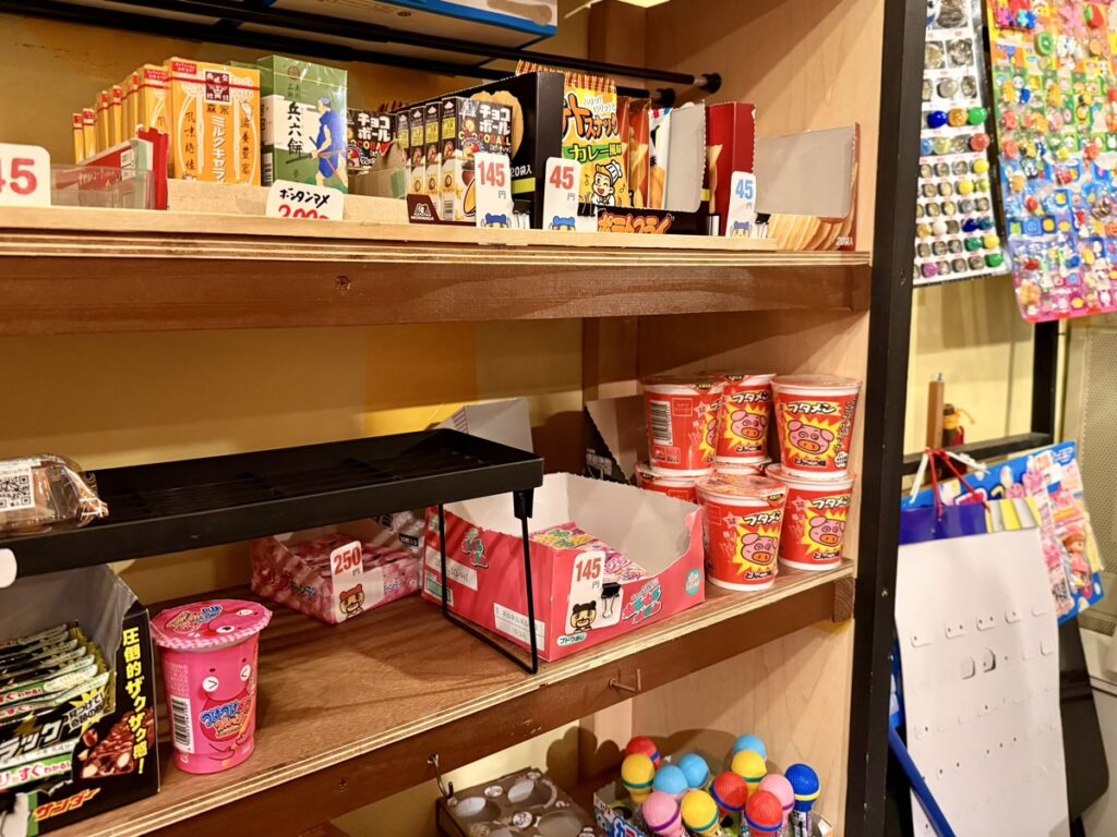 新スタイル駄菓子屋 トムソー屋 駄菓子