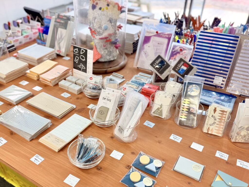 郷土文具のお店 小富士 店内