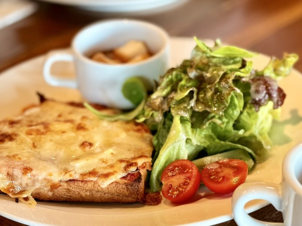 Bakery Restaurant CURRENT モーニング